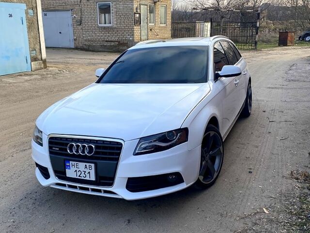 Білий Ауді А4, об'ємом двигуна 2 л та пробігом 26700 тис. км за 12000 $, фото 1 на Automoto.ua