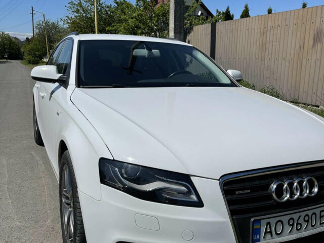Белый Ауди А4, объемом двигателя 2 л и пробегом 227 тыс. км за 10800 $, фото 1 на Automoto.ua