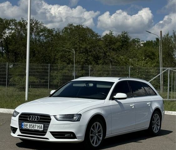 Белый Ауди А4, объемом двигателя 2 л и пробегом 290 тыс. км за 12999 $, фото 1 на Automoto.ua