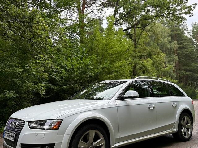 Белый Ауди А4, объемом двигателя 2 л и пробегом 171 тыс. км за 14500 $, фото 1 на Automoto.ua