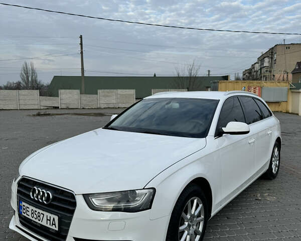 Белый Ауди А4, объемом двигателя 2.01 л и пробегом 262 тыс. км за 12999 $, фото 1 на Automoto.ua