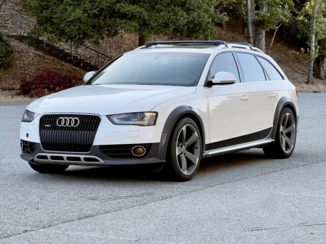 Білий Ауді А4, об'ємом двигуна 2 л та пробігом 64 тис. км за 3200 $, фото 1 на Automoto.ua