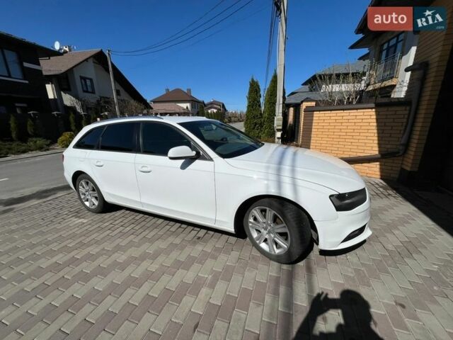 Белый Ауди А4, объемом двигателя 1.97 л и пробегом 224 тыс. км за 14000 $, фото 1 на Automoto.ua