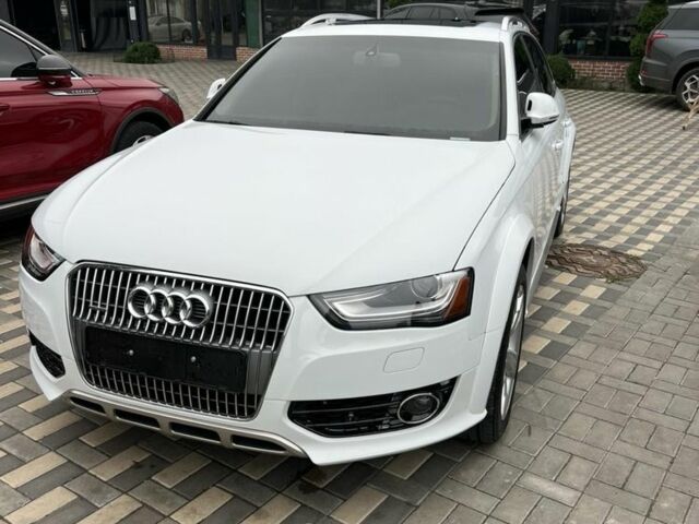 Белый Ауди А4, объемом двигателя 2 л и пробегом 163 тыс. км за 16500 $, фото 1 на Automoto.ua