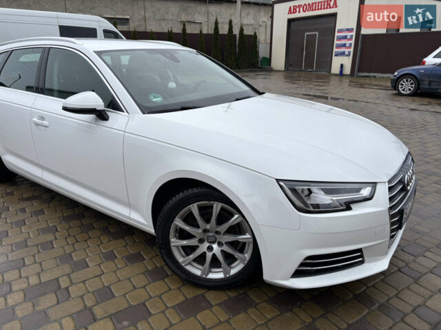Белый Ауди А4, объемом двигателя 1.98 л и пробегом 225 тыс. км за 15500 $, фото 1 на Automoto.ua