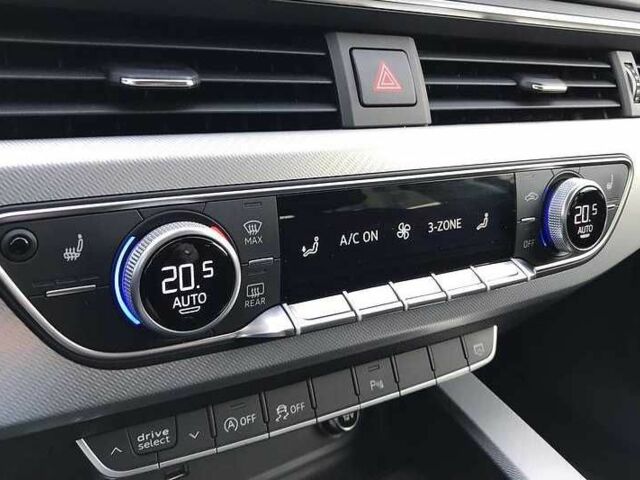 Білий Ауді А4, об'ємом двигуна 2 л та пробігом 270 тис. км за 12800 $, фото 1 на Automoto.ua