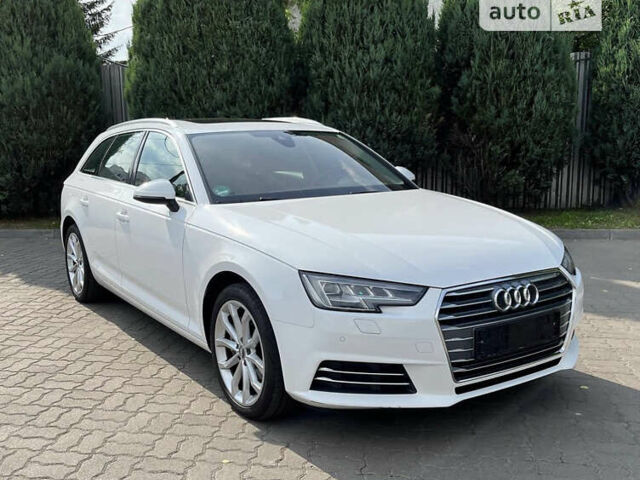 Белый Ауди А4, объемом двигателя 1.97 л и пробегом 150 тыс. км за 27000 $, фото 1 на Automoto.ua
