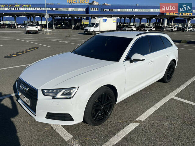 Белый Ауди А4, объемом двигателя 1.97 л и пробегом 228 тыс. км за 18700 $, фото 1 на Automoto.ua