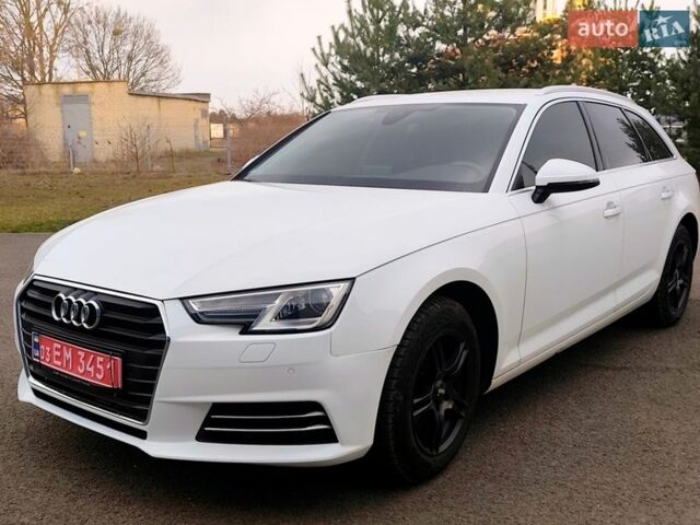 Білий Ауді А4, об'ємом двигуна 1.4 л та пробігом 209 тис. км за 21500 $, фото 1 на Automoto.ua