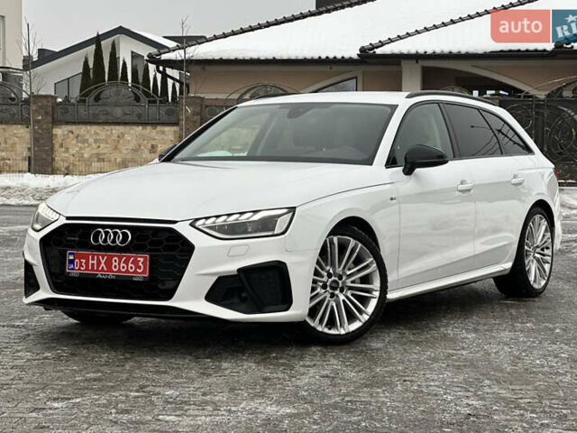 Белый Ауди А4, объемом двигателя 2 л и пробегом 240 тыс. км за 23800 $, фото 1 на Automoto.ua