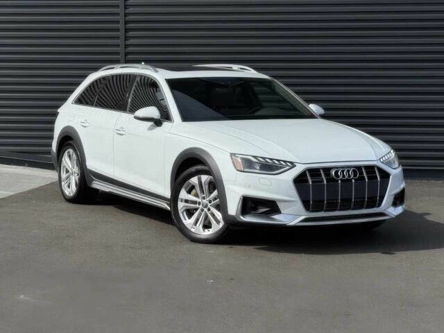 Белый Ауди А4, объемом двигателя 2 л и пробегом 32 тыс. км за 11000 $, фото 1 на Automoto.ua