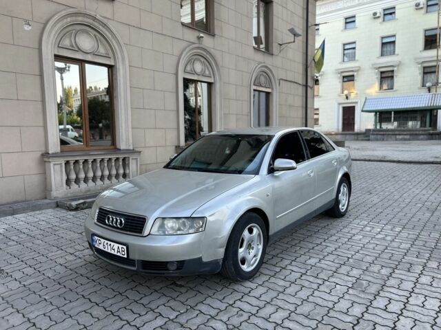 Бежевий Ауді А4, об'ємом двигуна 2 л та пробігом 293 тис. км за 2850 $, фото 1 на Automoto.ua