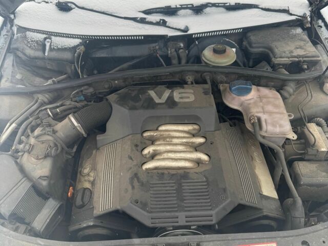 Черный Ауди А4, объемом двигателя 0 л и пробегом 400 тыс. км за 1500 $, фото 1 на Automoto.ua