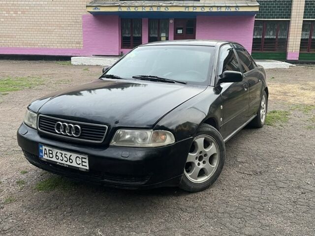 Чорний Ауді А4, об'ємом двигуна 1.8 л та пробігом 385 тис. км за 2500 $, фото 1 на Automoto.ua