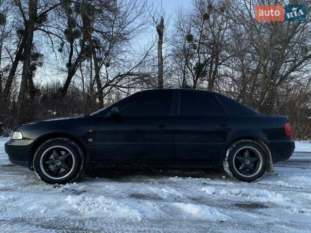 Чорний Ауді А4, об'ємом двигуна 1.78 л та пробігом 460 тис. км за 3300 $, фото 1 на Automoto.ua