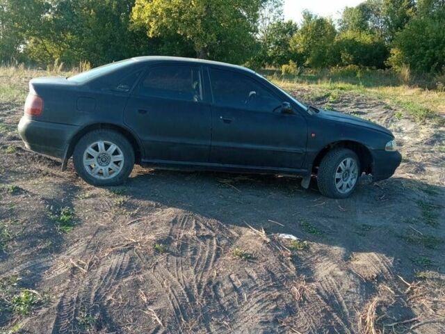 Чорний Ауді А4, об'ємом двигуна 1.9 л та пробігом 322 тис. км за 2100 $, фото 1 на Automoto.ua