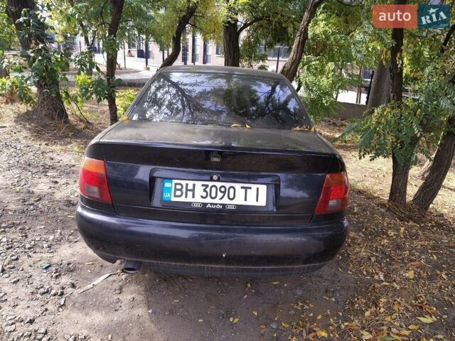 Чорний Ауді А4, об'ємом двигуна 1.78 л та пробігом 251 тис. км за 3700 $, фото 1 на Automoto.ua