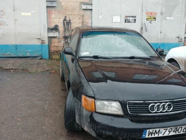 Черный Ауди А4, объемом двигателя 0 л и пробегом 111 тыс. км за 600 $, фото 1 на Automoto.ua