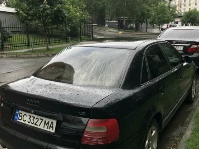 Чорний Ауді А4, об'ємом двигуна 1.8 л та пробігом 280 тис. км за 2300 $, фото 1 на Automoto.ua
