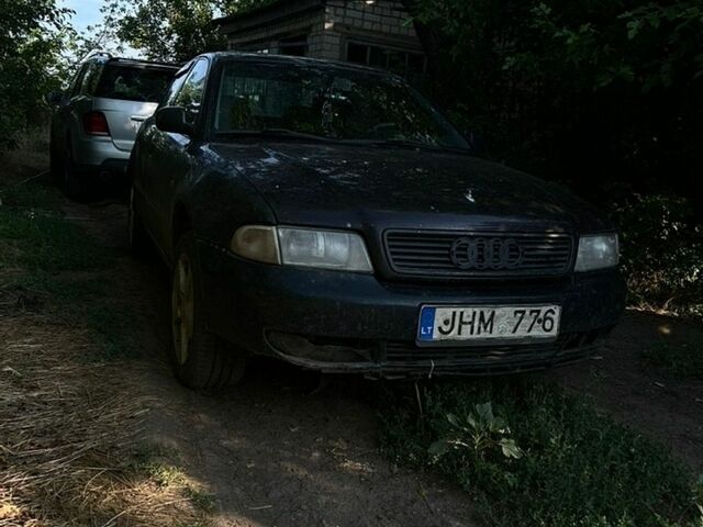 Чорний Ауді А4, об'ємом двигуна 1.9 л та пробігом 600 тис. км за 1500 $, фото 1 на Automoto.ua