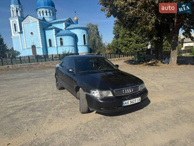 Черный Ауди А4, объемом двигателя 1.6 л и пробегом 366 тыс. км за 1700 $, фото 1 на Automoto.ua