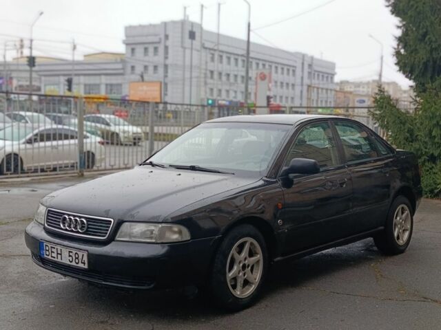 Черный Ауди А4, объемом двигателя 1.6 л и пробегом 204 тыс. км за 1150 $, фото 1 на Automoto.ua