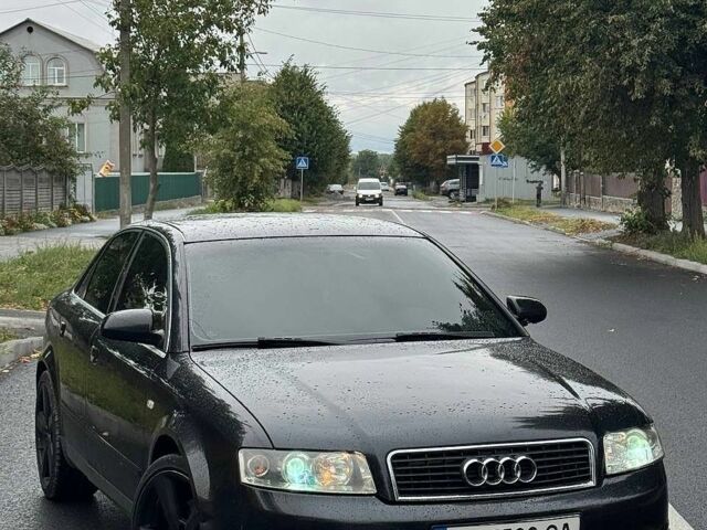 Черный Ауди А4, объемом двигателя 2.5 л и пробегом 351 тыс. км за 3800 $, фото 1 на Automoto.ua