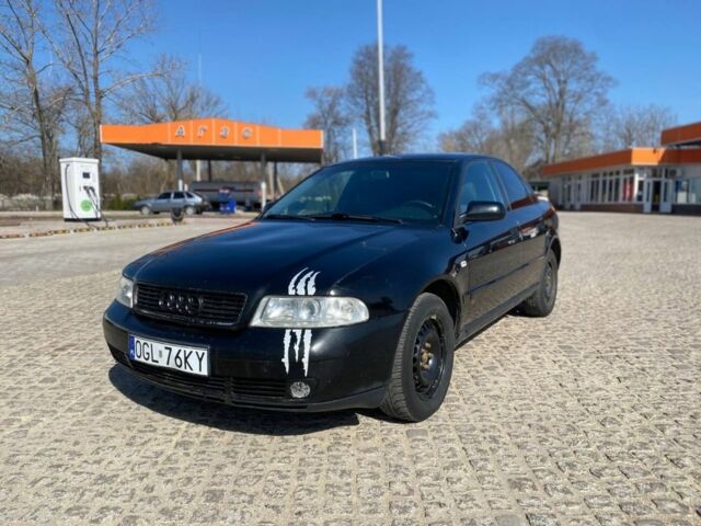 Черный Ауди А4, объемом двигателя 1.9 л и пробегом 380 тыс. км за 1800 $, фото 1 на Automoto.ua