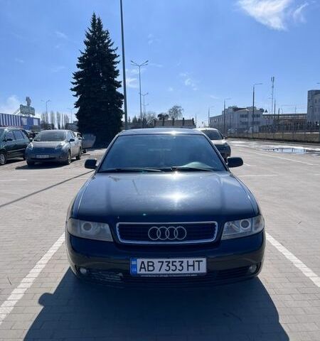 Черный Ауди А4, объемом двигателя 1.8 л и пробегом 374 тыс. км за 4000 $, фото 1 на Automoto.ua