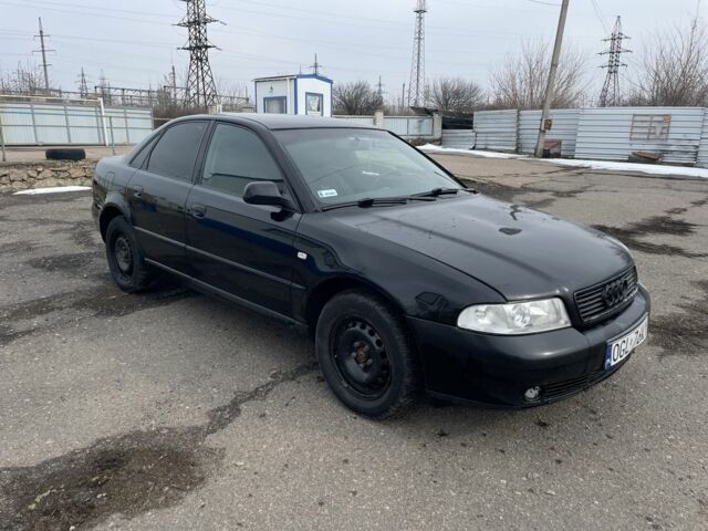 Черный Ауди А4, объемом двигателя 1.9 л и пробегом 320 тыс. км за 2000 $, фото 1 на Automoto.ua
