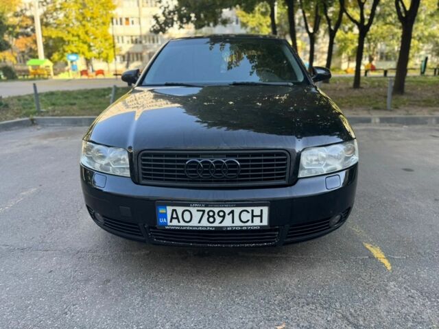 Черный Ауди А4, объемом двигателя 1.8 л и пробегом 303 тыс. км за 5320 $, фото 1 на Automoto.ua