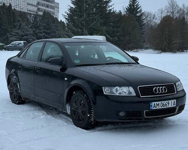 Черный Ауди А4, объемом двигателя 1.6 л и пробегом 250 тыс. км за 4600 $, фото 1 на Automoto.ua