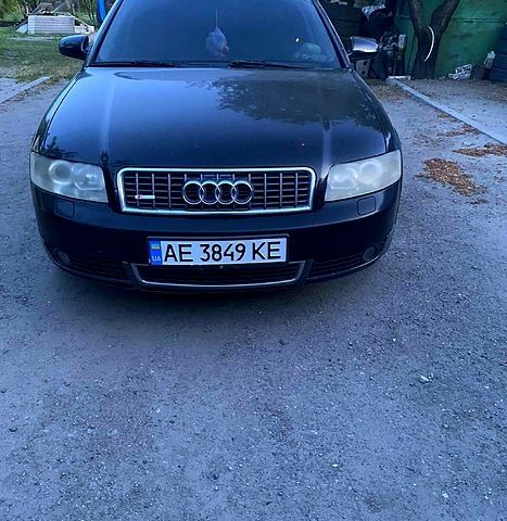 Черный Ауди А4, объемом двигателя 2.5 л и пробегом 350 тыс. км за 3200 $, фото 1 на Automoto.ua