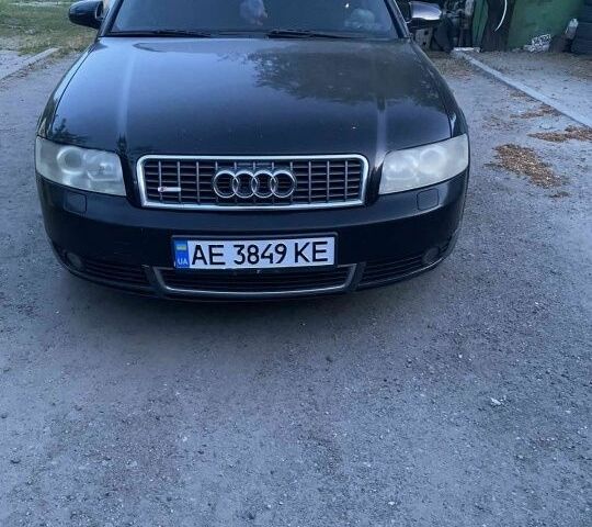 Чорний Ауді А4, об'ємом двигуна 2.5 л та пробігом 300 тис. км за 3200 $, фото 1 на Automoto.ua