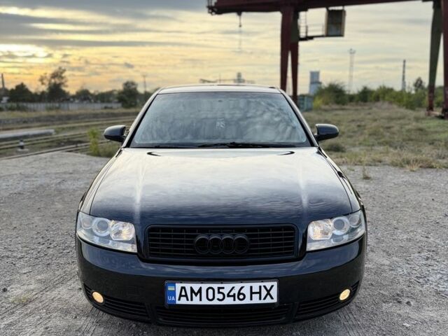 Чорний Ауді А4, об'ємом двигуна 2.5 л та пробігом 313 тис. км за 4444 $, фото 1 на Automoto.ua