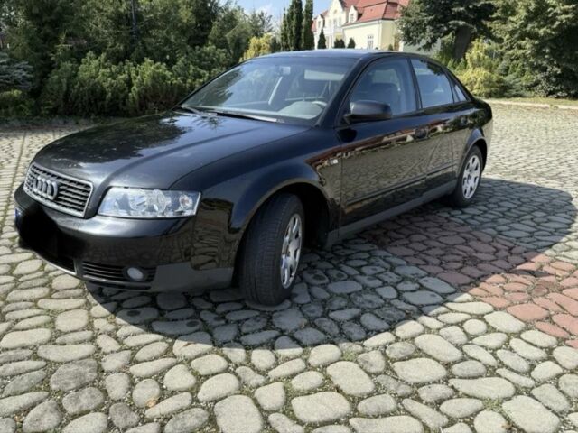 Чорний Ауді А4, об'ємом двигуна 1.9 л та пробігом 250 тис. км за 2400 $, фото 1 на Automoto.ua