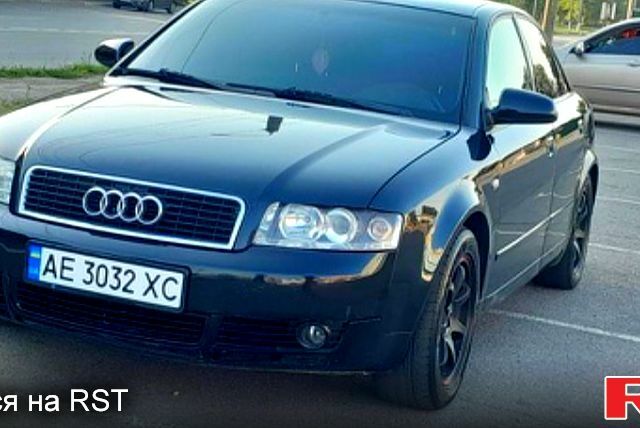 Черный Ауди А4, объемом двигателя 1.8 л и пробегом 260 тыс. км за 4800 $, фото 1 на Automoto.ua
