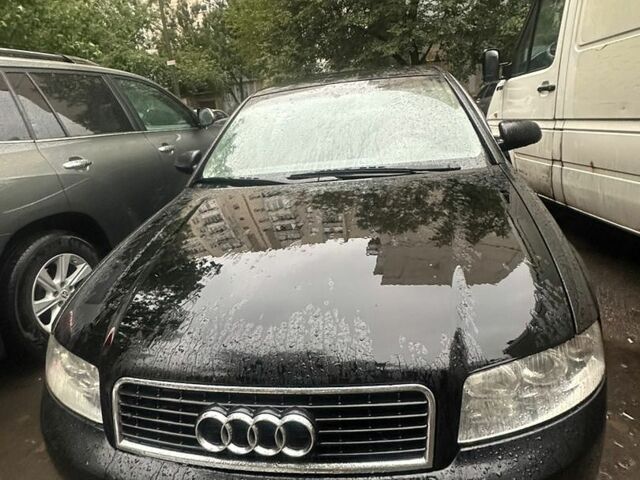 Чорний Ауді А4, об'ємом двигуна 1.78 л та пробігом 295 тис. км за 2900 $, фото 1 на Automoto.ua