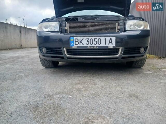 Чорний Ауді А4, об'ємом двигуна 1.98 л та пробігом 293 тис. км за 5500 $, фото 1 на Automoto.ua