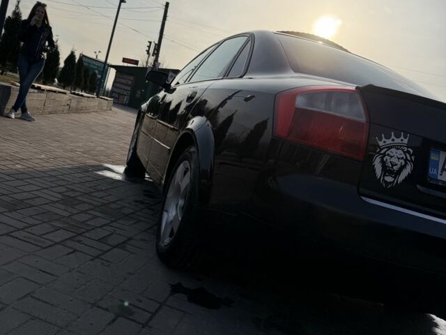 Чорний Ауді А4, об'ємом двигуна 2.5 л та пробігом 246 тис. км за 5300 $, фото 1 на Automoto.ua