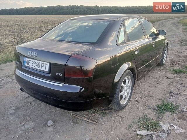 Чорний Ауді А4, об'ємом двигуна 2 л та пробігом 260 тис. км за 4500 $, фото 1 на Automoto.ua