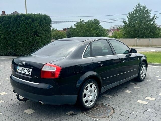Чорний Ауді А4, об'ємом двигуна 1.8 л та пробігом 425 тис. км за 3300 $, фото 1 на Automoto.ua