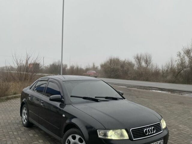 Черный Ауди А4, объемом двигателя 0 л и пробегом 305 тыс. км за 3599 $, фото 1 на Automoto.ua