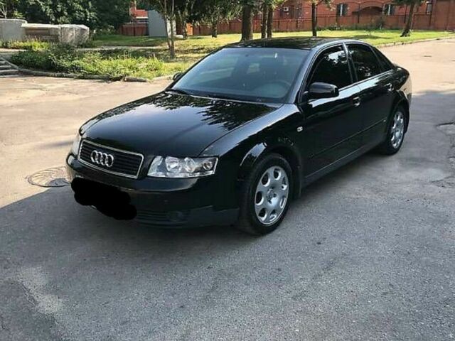 Черный Ауди А4, объемом двигателя 1.8 л и пробегом 245 тыс. км за 3500 $, фото 1 на Automoto.ua