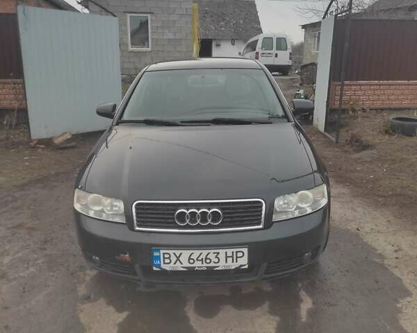 Черный Ауди А4, объемом двигателя 1.98 л и пробегом 235 тыс. км за 4649 $, фото 1 на Automoto.ua