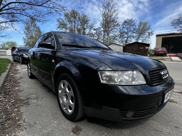 Чорний Ауді А4, об'ємом двигуна 2.5 л та пробігом 242 тис. км за 4700 $, фото 1 на Automoto.ua