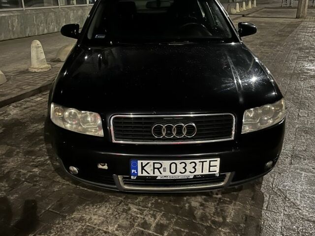 Черный Ауди А4, объемом двигателя 0 л и пробегом 300 тыс. км за 2800 $, фото 1 на Automoto.ua