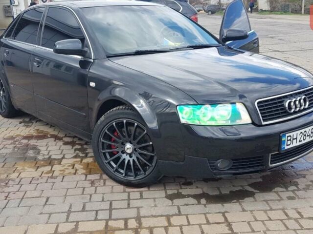 Черный Ауди А4, объемом двигателя 2.5 л и пробегом 307 тыс. км за 6100 $, фото 1 на Automoto.ua
