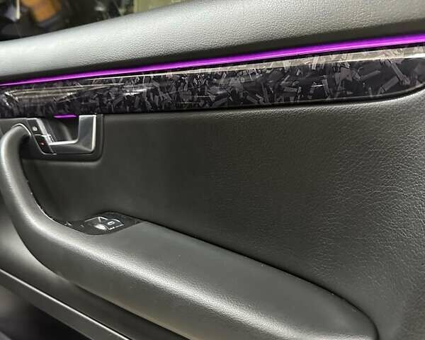 Черный Ауди А4, объемом двигателя 1.8 л и пробегом 295 тыс. км за 5600 $, фото 1 на Automoto.ua