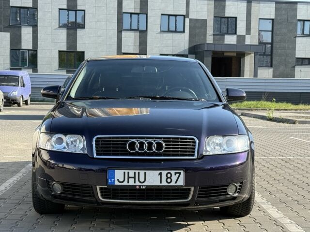 Черный Ауди А4, объемом двигателя 2.5 л и пробегом 380 тыс. км за 2450 $, фото 1 на Automoto.ua